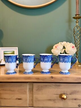 Bombay Tile Blue White Footed Mugs Set of 4 Vintage Bistro